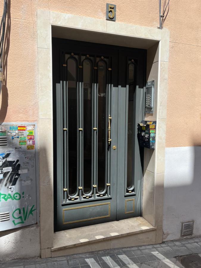 Piso En Valdeacederas Madri Exterior foto